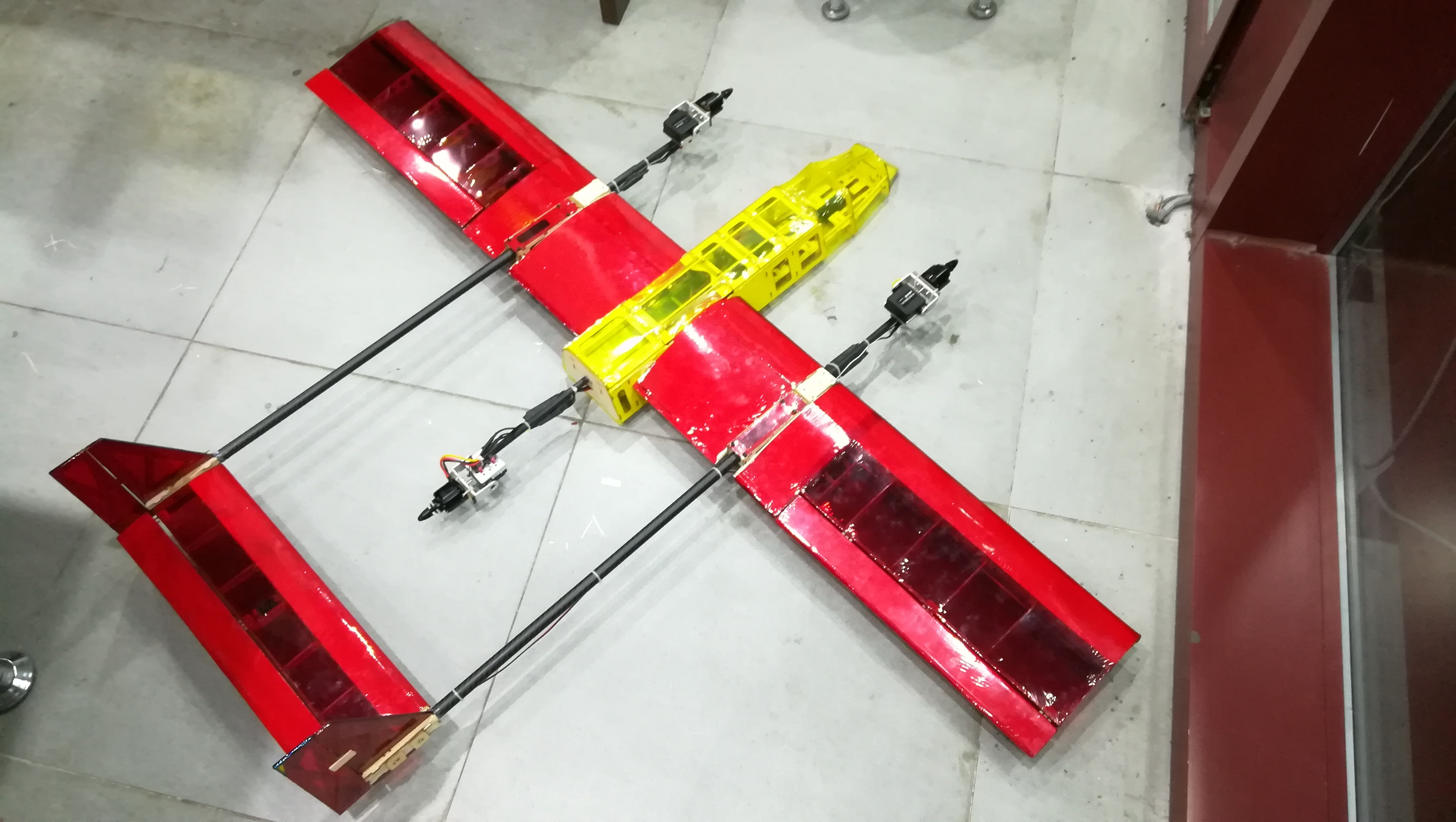 【飞行器】基于倾转结构垂直起降飞行器的设计与研究